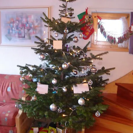 Ξενοδοχείο με διαμερίσματα Mont-calme