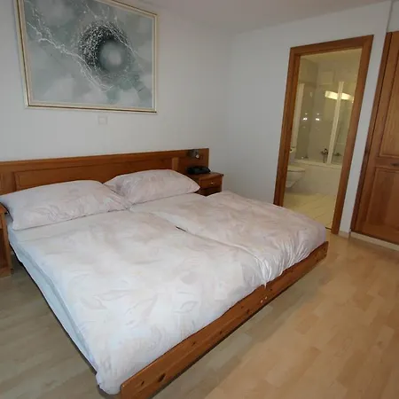 Lejlighedshotel Mont-calme 4*