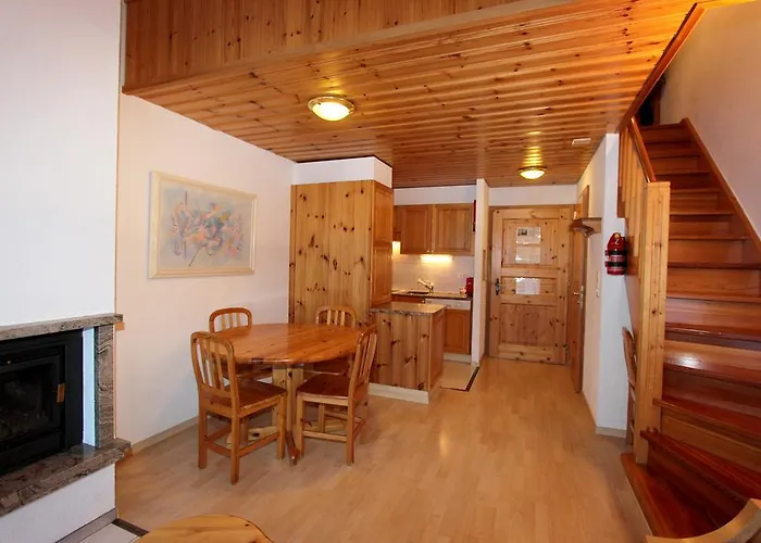 Ξενοδοχείο με διαμερίσματα Mont-calme Nendaz