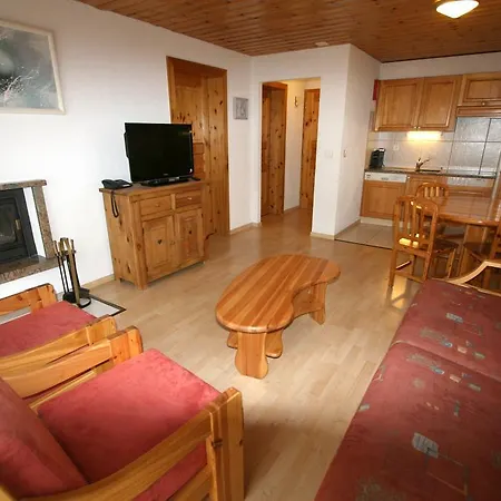 Aparthotel Mont-calme 4*